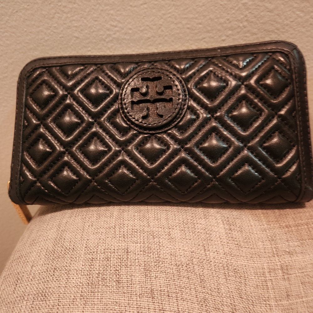 Tory Burch Black Quilted Authentic Marion Zip Around Wallet